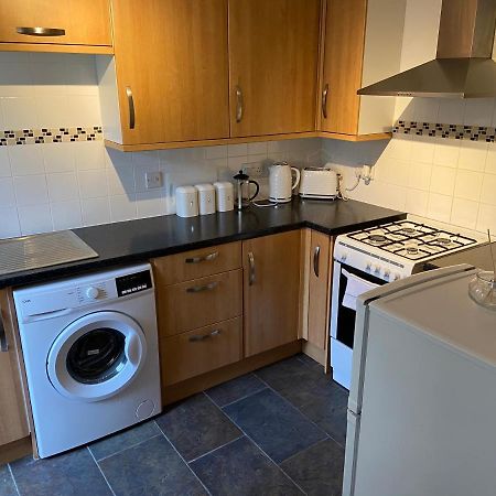 Cosy 3-Bedroom House, Stones Throw To Beach ウェーマス エクステリア 写真